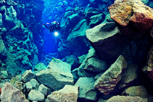 Scuba Diving Silfra with pickup